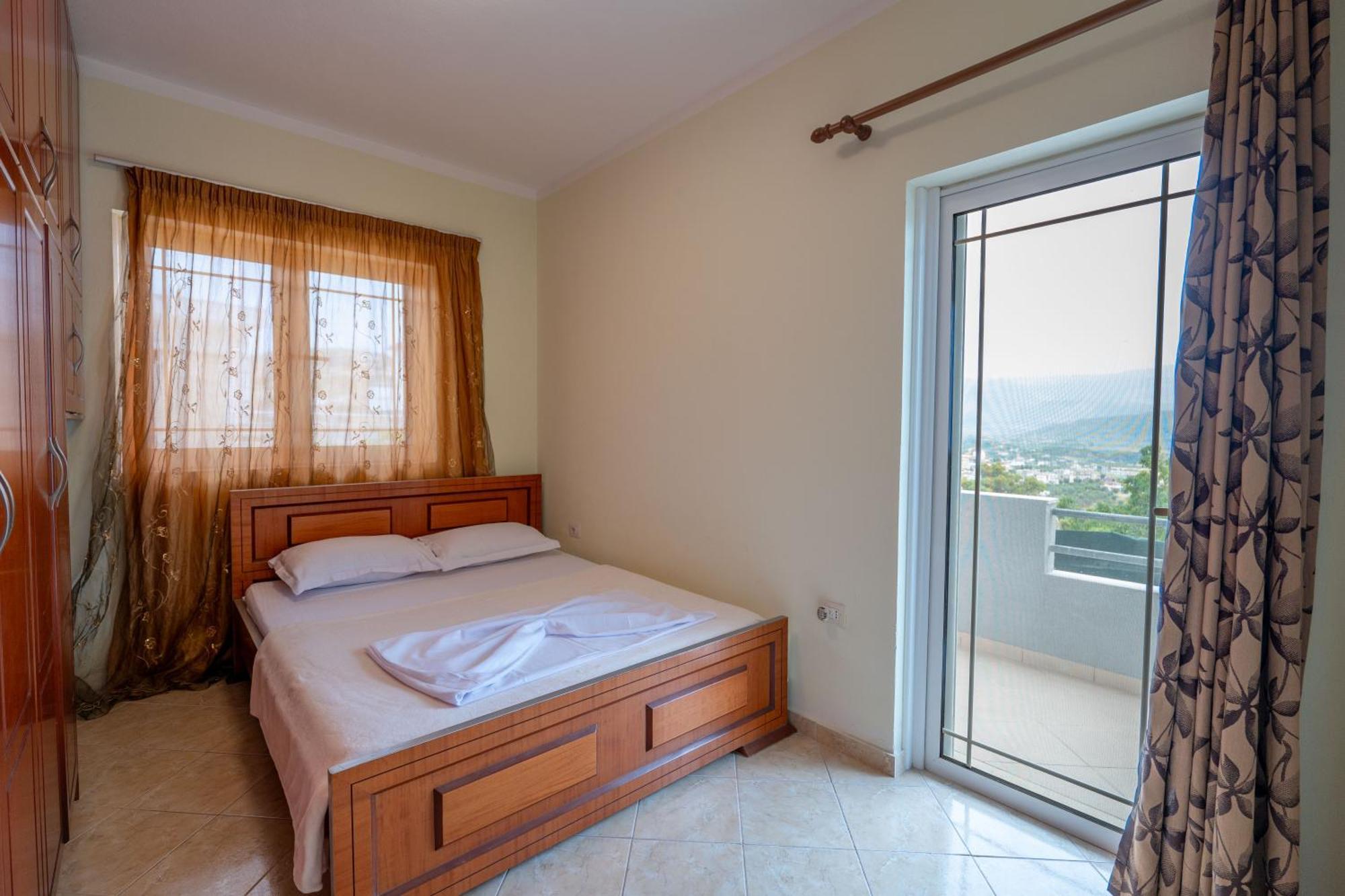 Villa Kale Sarandë Esterno foto